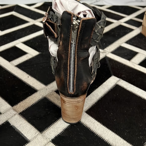 NWT Freebird by Steven Bayou Olive Multi - Picture 7 of 9